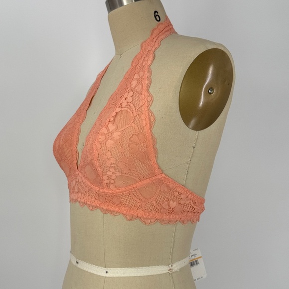 NWT Free People Galloon Lace Halter Bra in Light Orange Size Small - Picture 4 of 7